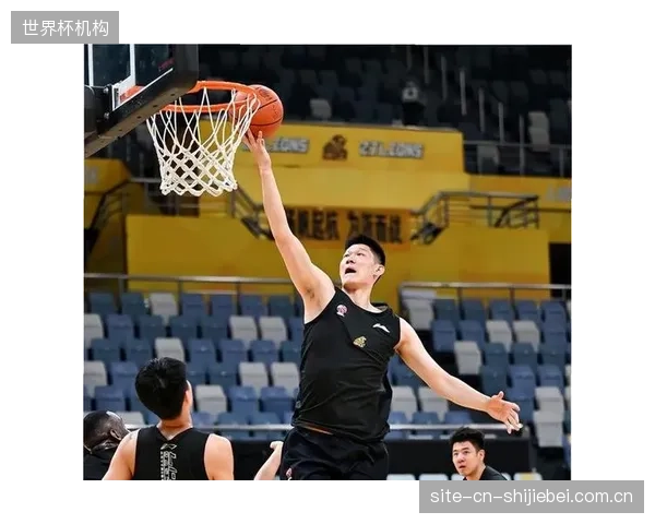 孙铭徽的缺席让胡金秋在内线独木难支，广厦队最终无缘卫冕总冠军。